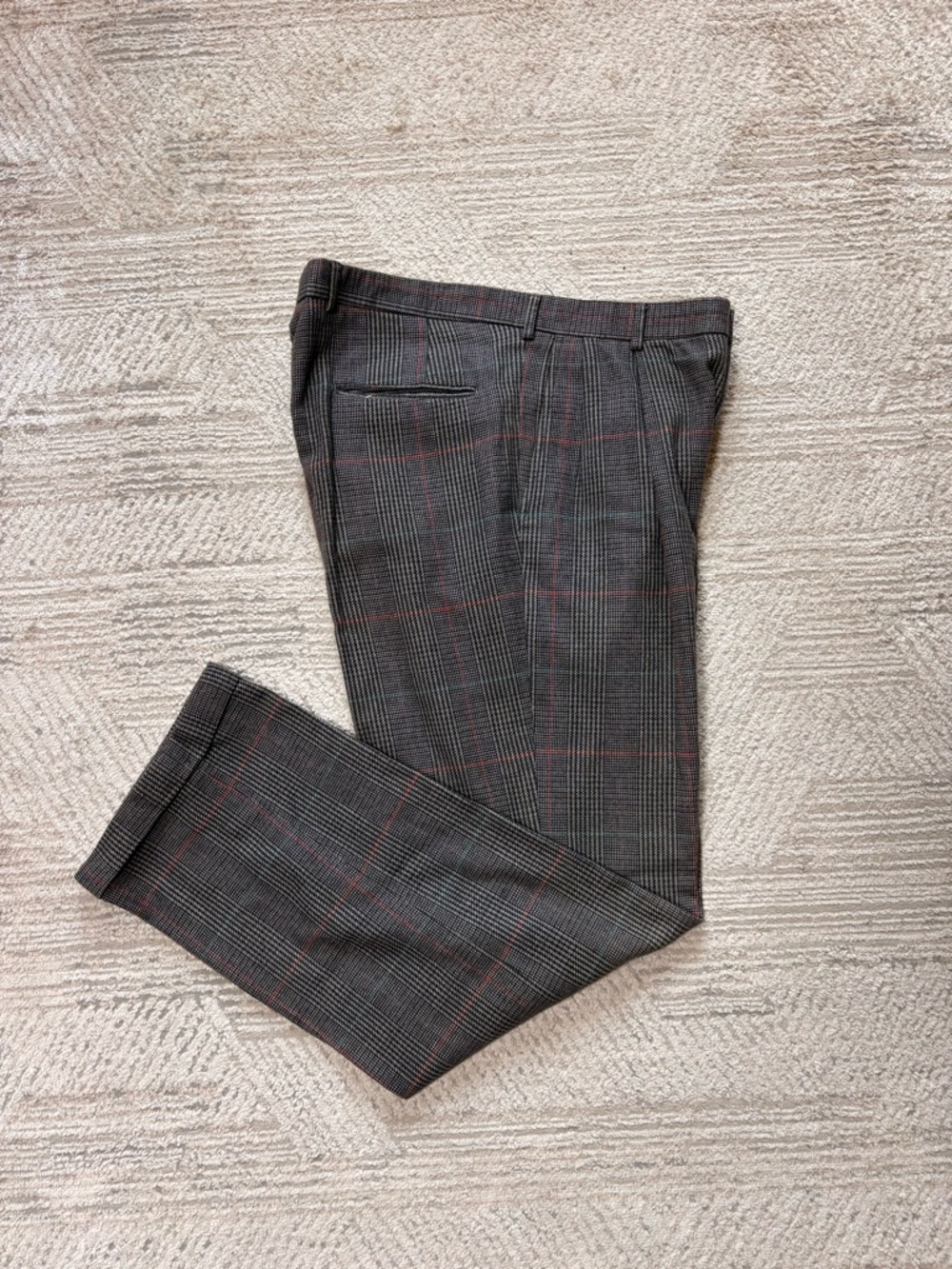 VTG Majer Casuals Plaid Dress Pants 32x32 Pleated Cuffed Slacks